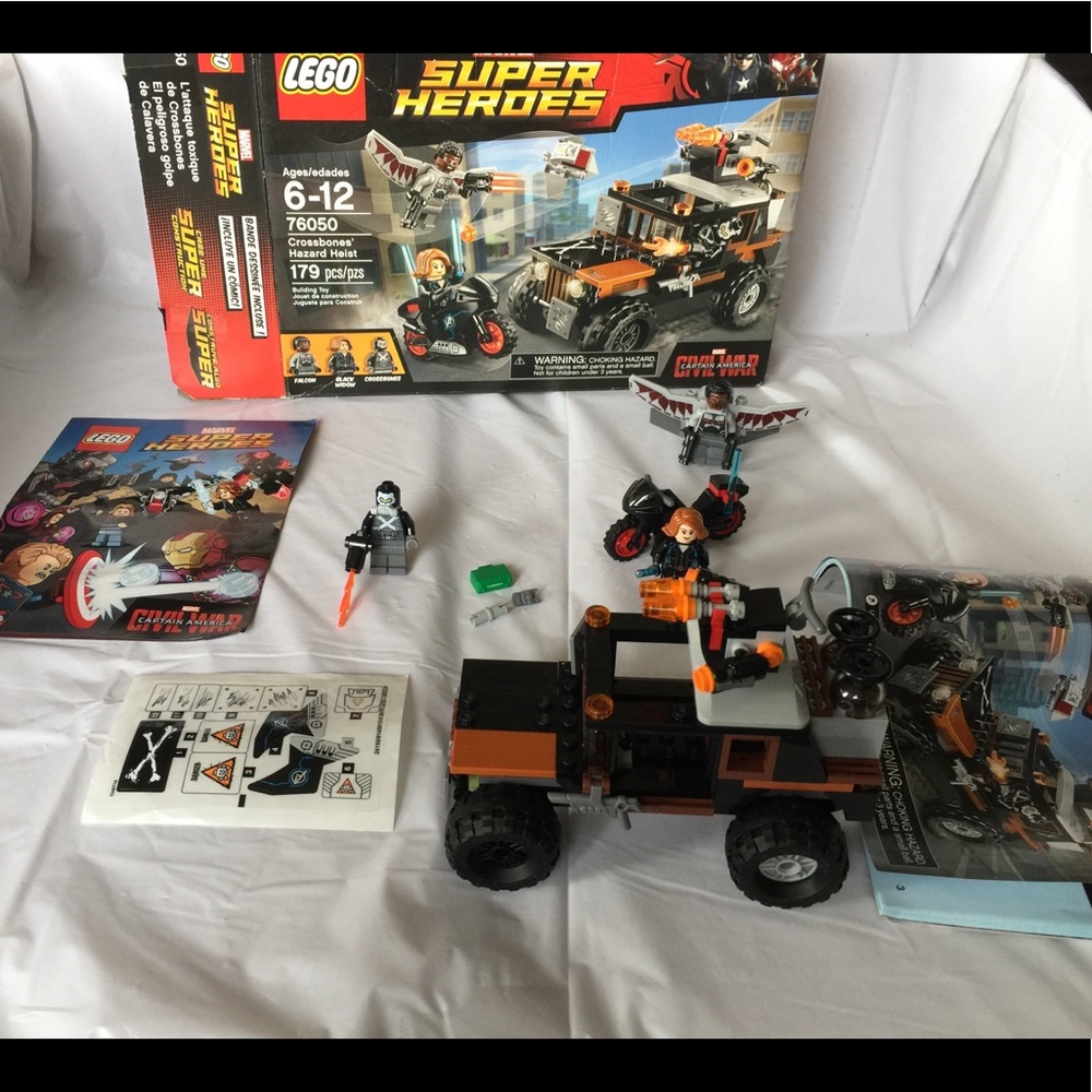 LEGO: CIVIL WAR CROSSBONES' HAZARD HEIST (76050)